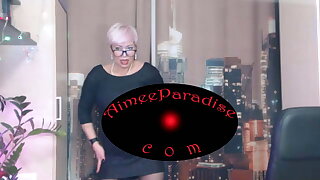 The luxurious Russian MILF AimeeParadise opposes the war and gives her new candid photo shoot...