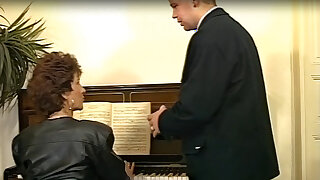 die Nerds vom Musikverein ficken mich und meine Enge Pussy
