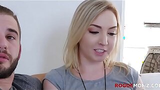 STEP MOM is a CAMGIRL- WTF