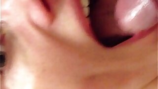 I piss in her mouth, she drinks it all